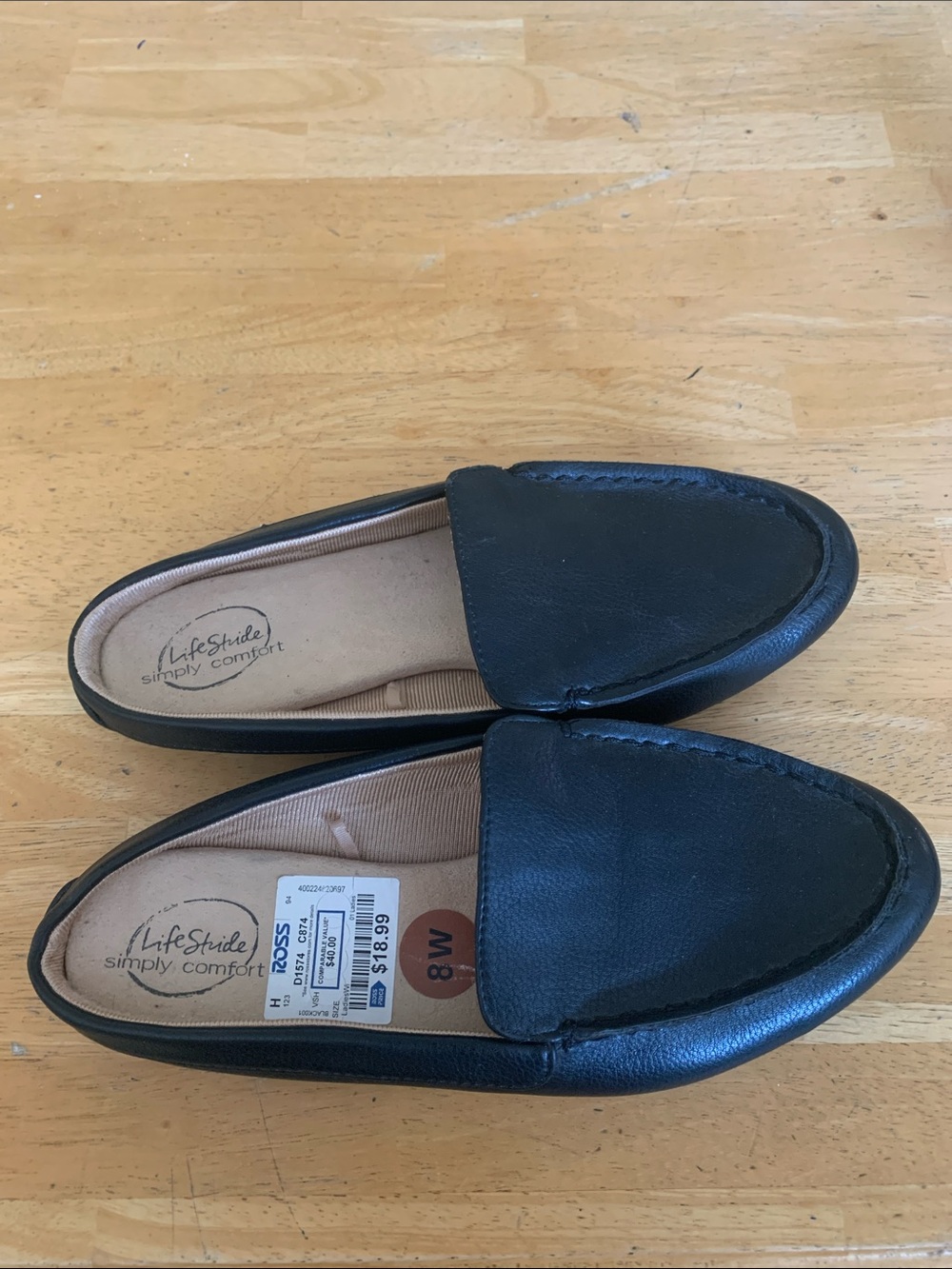 Life Stride Black Women’s Slip-On Loafers — Classic Moccasin Style 8W - Picture 5 of 6